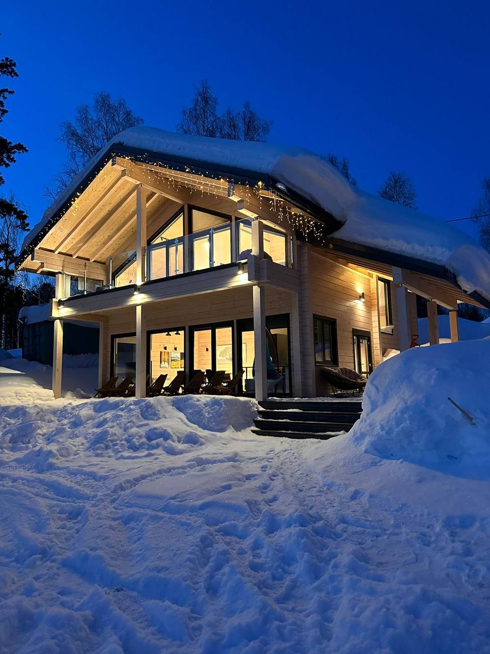 Vallery Chalet · двухэтажное шале